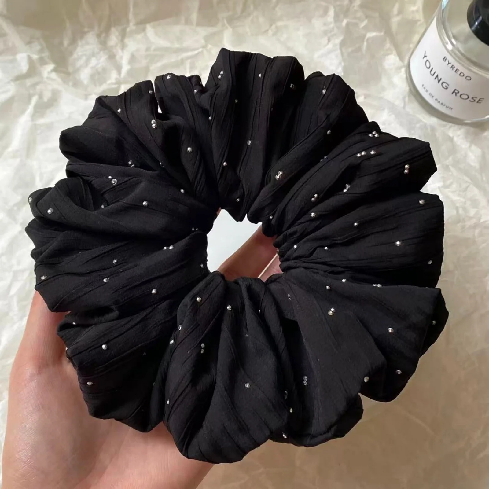 1PCWomen's Autumn Winter Rhinestone Embellished Black Scrunchie Elegant Hair Accessory Elastic Hair Band Stylish Hair Decoration