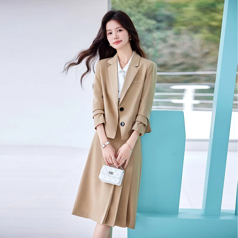 회색 세트 여성 용수철 가을 대학생 교육 면접복, 작은 플리츠 스커트, 분위기 있는 비즈니스 의류
