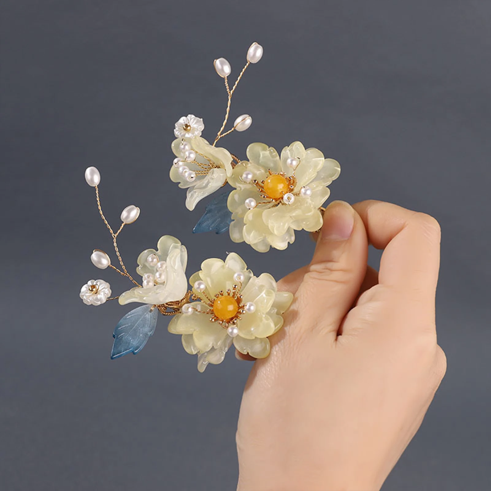 1 Paar gelbe Blumen-Haarnadeln, seitliche Clips, Retro-chinesischer Stil, florale Kopfbedeckungen, Perlen, Haarschmuck für Frauen und Mädchen, Haarschmuck