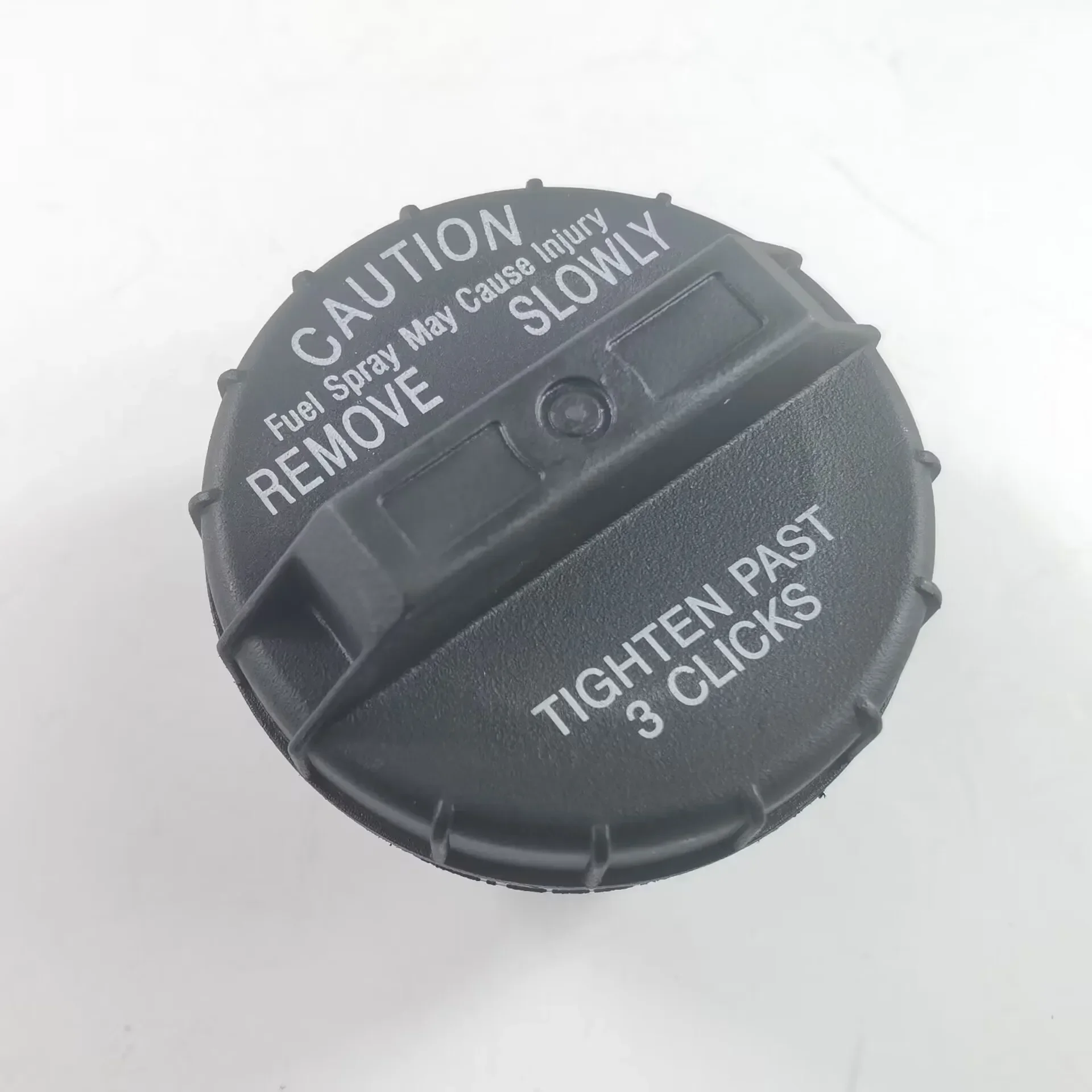 Gas Fuel Tank Cap Gas Fuel Tank Cover Cap Plastic 10838 1644700030 For Jeep Wrangler Compass Grand Cherokee For Nissan Sentra 2012 2013 52102464AA