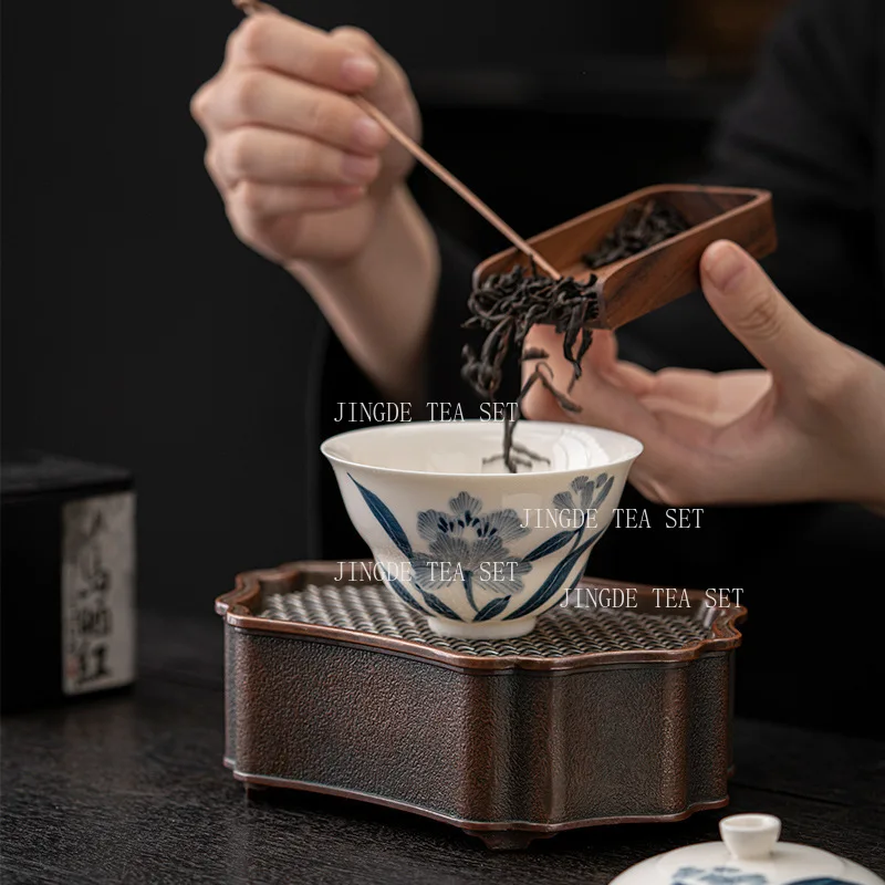 1pcs  Ceramic Tea Cup Lid Bowl Creative Retro Kung Fu Tea Cup Hand-painted Lily Underglaze Color Tea Bowl Gaiwan