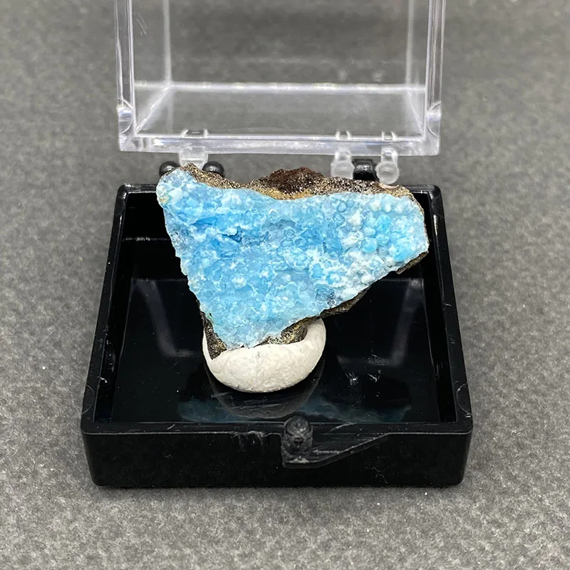 100%  Natural Allophane Mineral Specimens Stones and Crystals Healing Crystal   +Box size:35*35*35 mm
