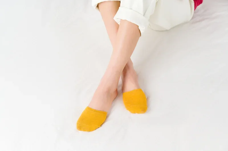 5 Paar Vorfußsocken für Damen, Sommer, einfarbig, halbe Zehenabdeckung, halbe Socken, unsichtbare, atmungsaktive Baumwollsocken für Fersen – Detail 9