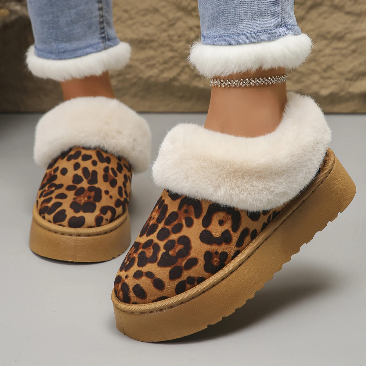 Woman Casual Platform Snow Boots Winter Leopard Designer Trend Outdoor Warm Comfort Non Slip Boots for Women