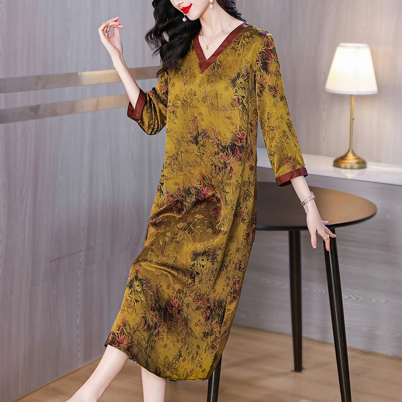 

Женское шелковое атласное платье с коротким рукавом, свободное облегающее ТРАПЕЦИЕВИДНОЕ ПЛАТЬЕ до колена с V-образным вырезом и большим принтом, лето 2024