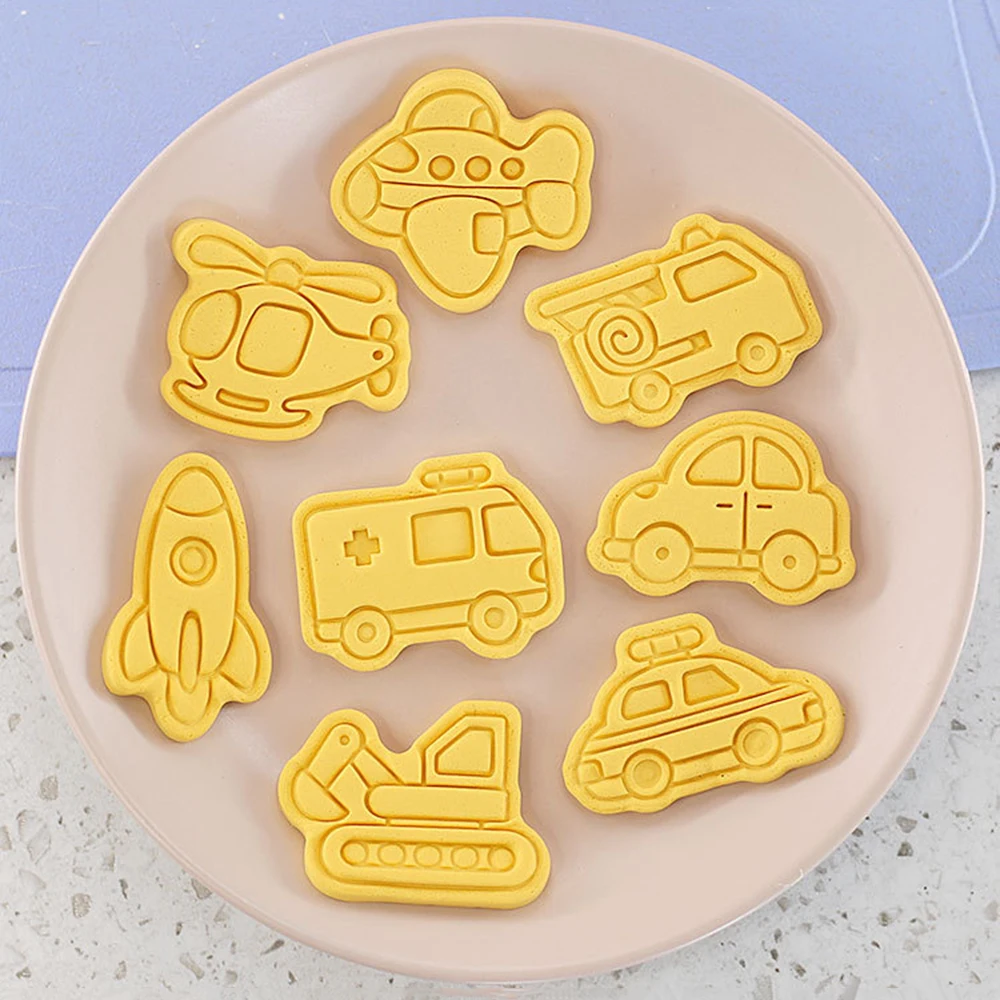 8Pcs Cars Plane Cookie Cutters 3D Vehicle Cookie Molds Plastic Biscuit Embosser Stamp Boy Diy Kitchen Baking Accessories Tools cookie cutter baking mold cookie mould