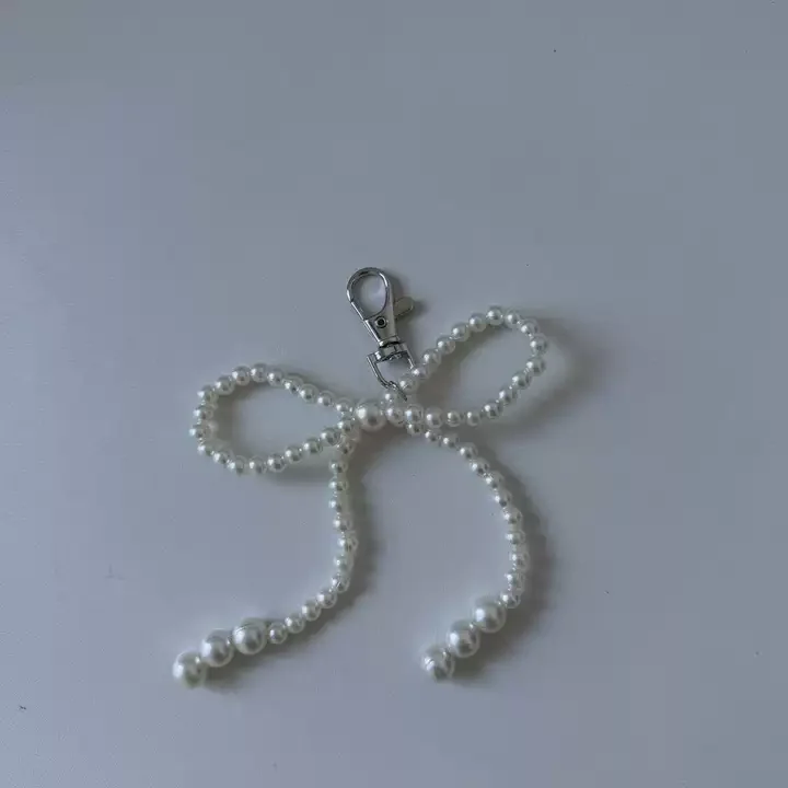 bowknot pendant