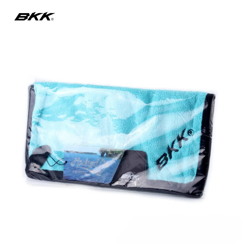 Multifunctional Towel 30x30cm Portable Hanging Outdoor Fishing
