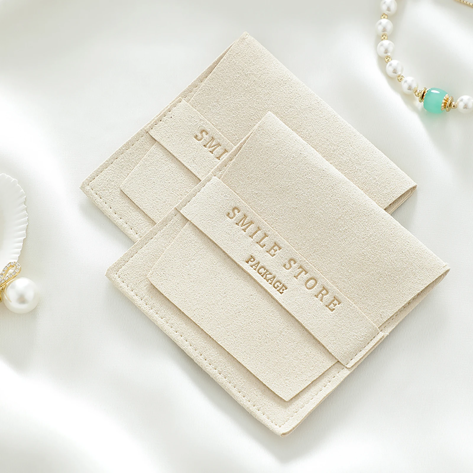 50/100pcs Custom Logo Microfiber Jewelry Packaging Gift Bags Envelope Velvet Jewelry Pouch Necklace Ring Gift Pouches Wholesale 12 Sa97dc3b8c4f64da9acd2bdefb1187f1d3
