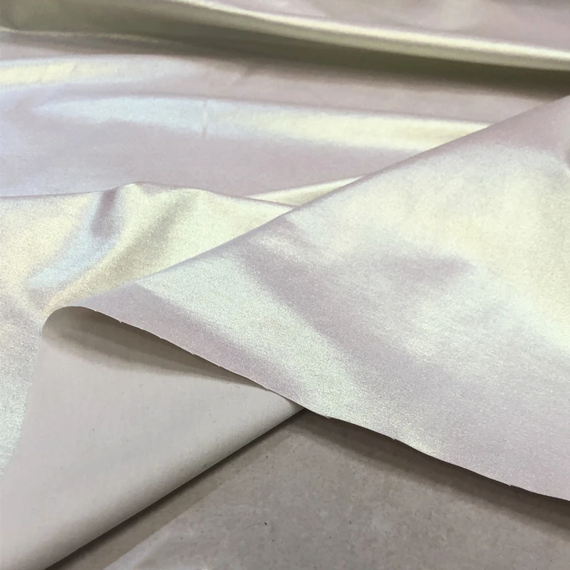 

White Background Pure Cotton Chameleon Coated Fashion Fabric Summer Shirt Skirt Niche Designer Fabric