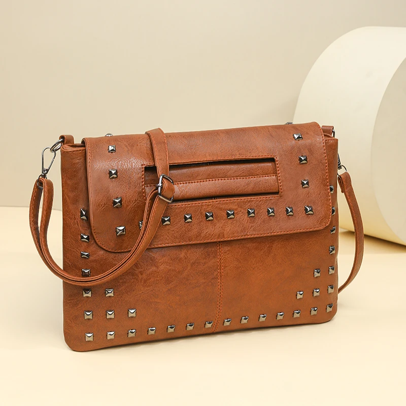 [Retro Handbag] Elegant Retro Style Handbag with Wrist Strap | Women's Bag, Solid Color Design