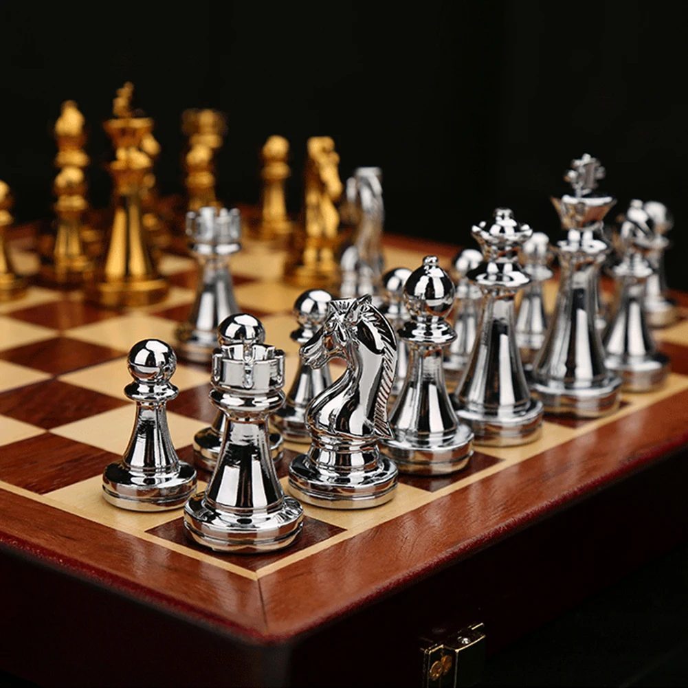 Wooden Chess Medieval Luxury Chess Game Set Chessboard International Chess Pieces Professional Metal Family Game Toys Accessory