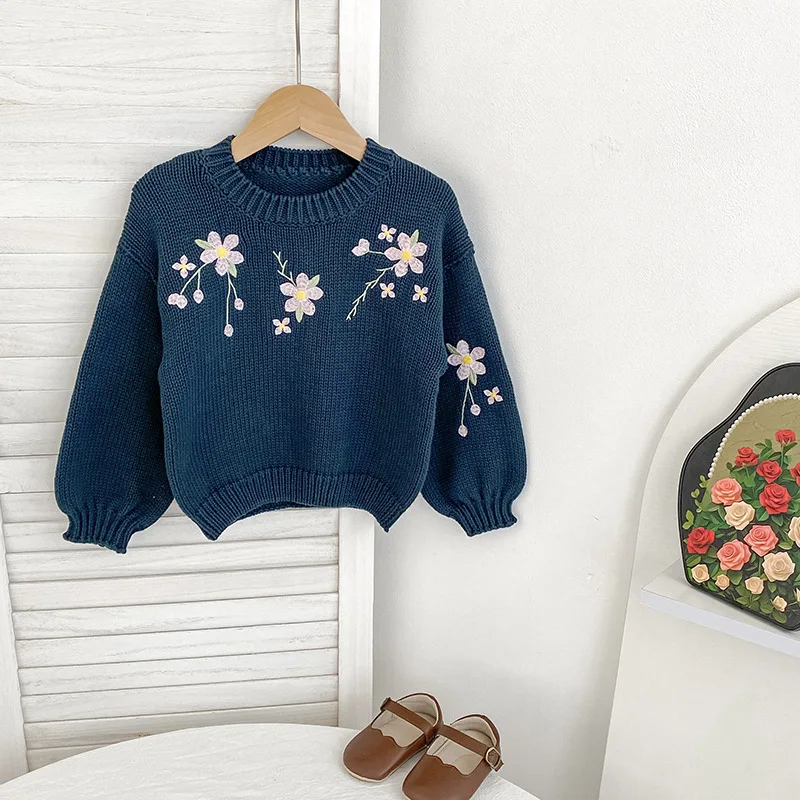 Girls Embroidery Sweaters O Neck Knitwear