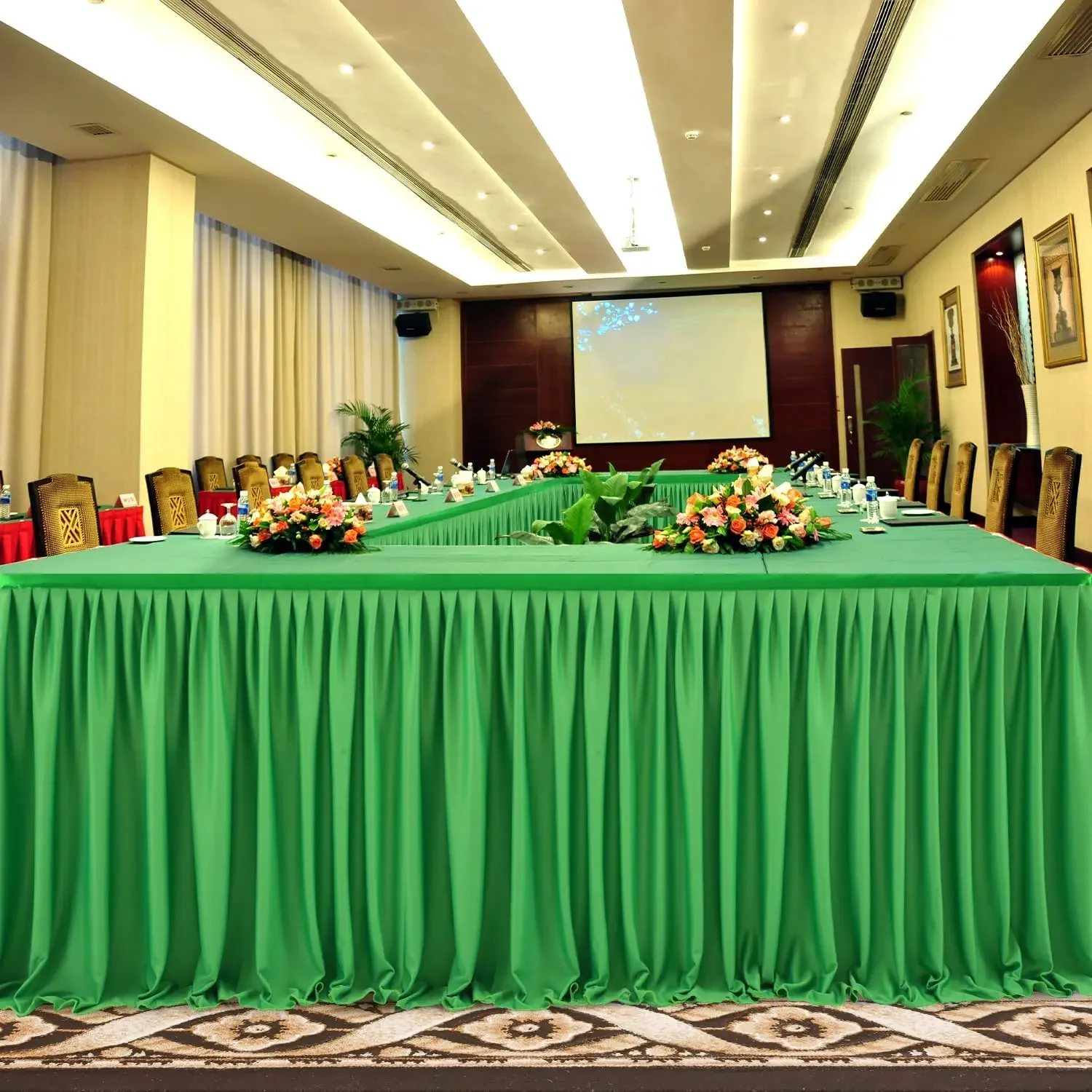 Description Picture 5 of item6FT/9FT Polyester Pleated Table Skirt,Green/Pink Ruffle Dining Tablecloth For Wedding Banquet Birthday Party Table Decorations
