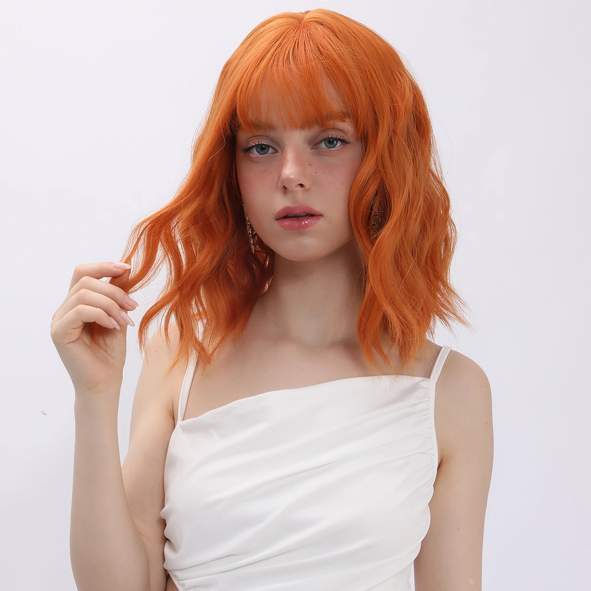 

Women's Role-Playing Lolita Wig Orange Short Hair Curly Bangs High-Temperature Silk Can Be Ironed And Dyed