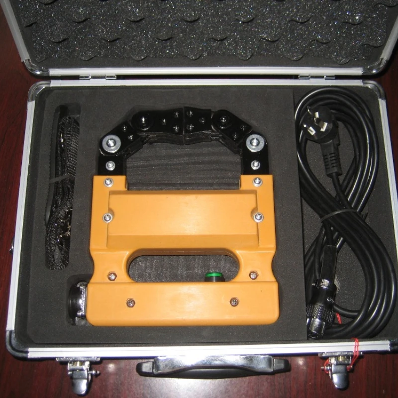 

Магнитный дефектоскоп CJE-220