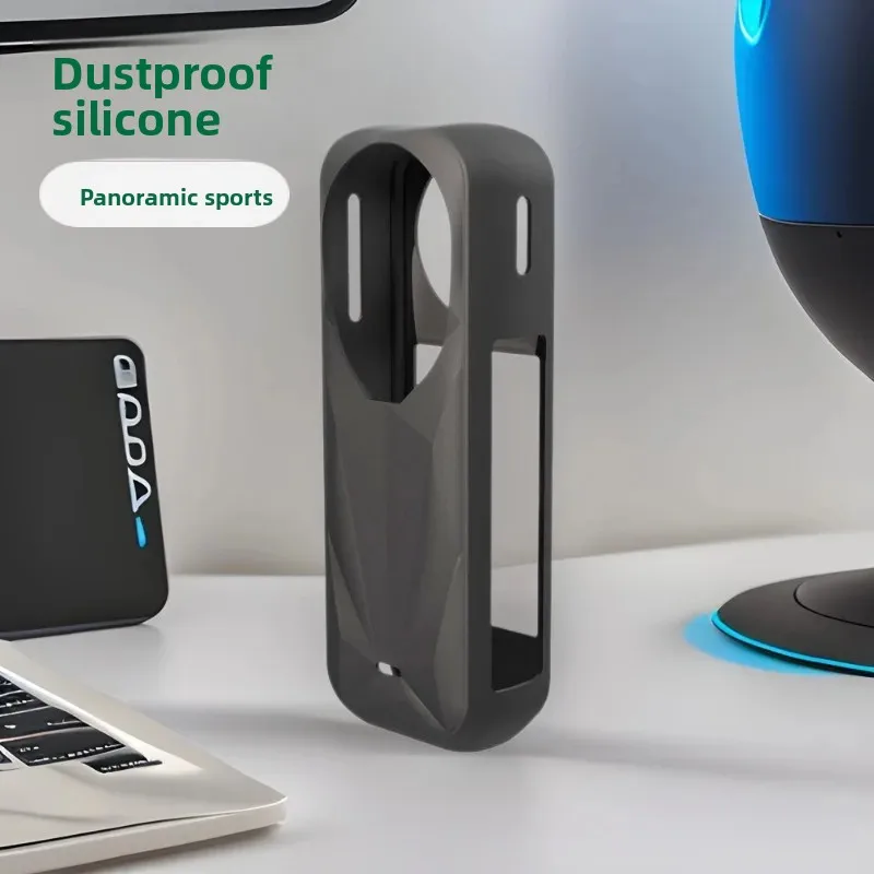 Angle montrant la coque de protection en silicone pour Insta360X5, avec un design antidérapant et des bordures surélevées.