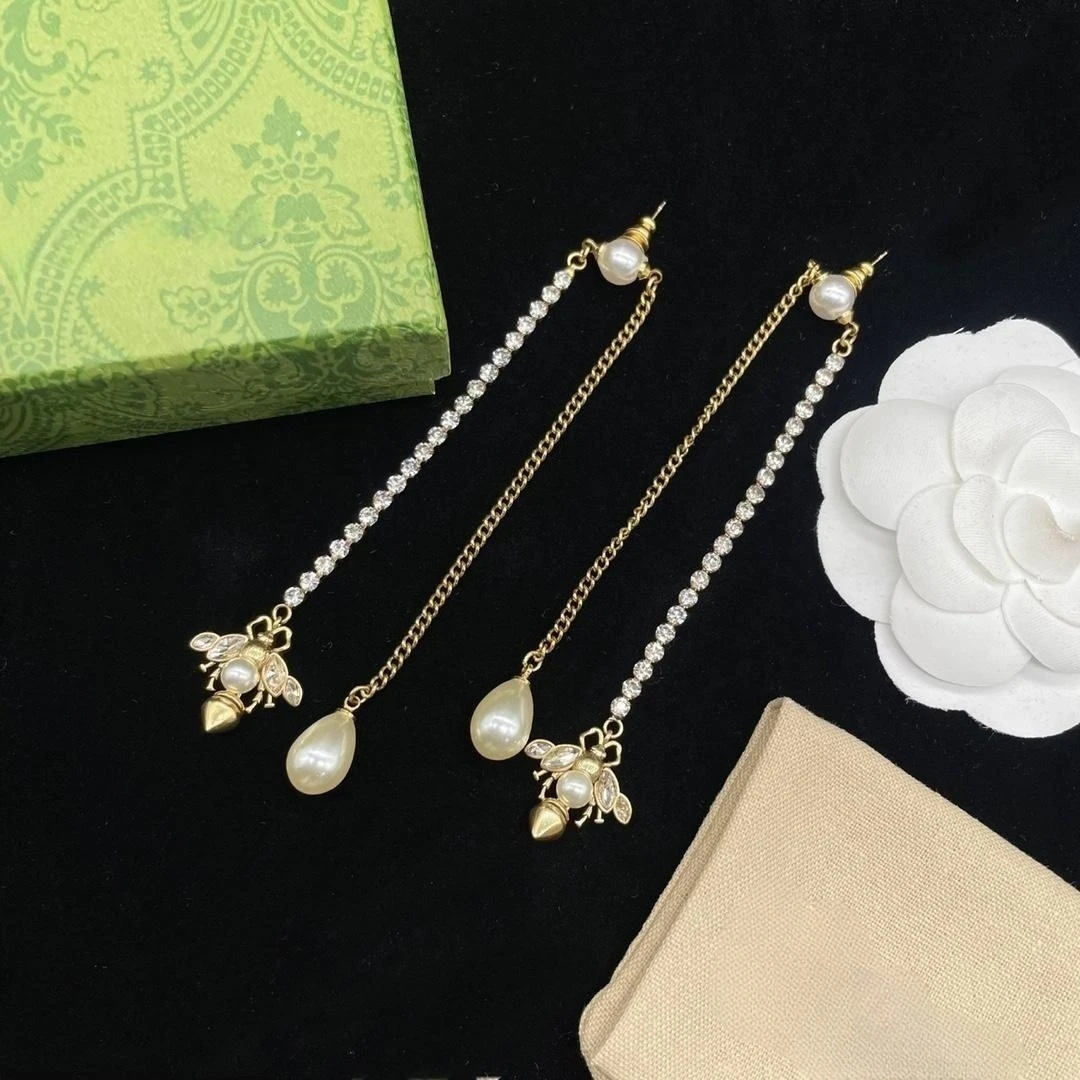 

New Bee Pearl Pendant Vintage Fashion Elegant Earrings