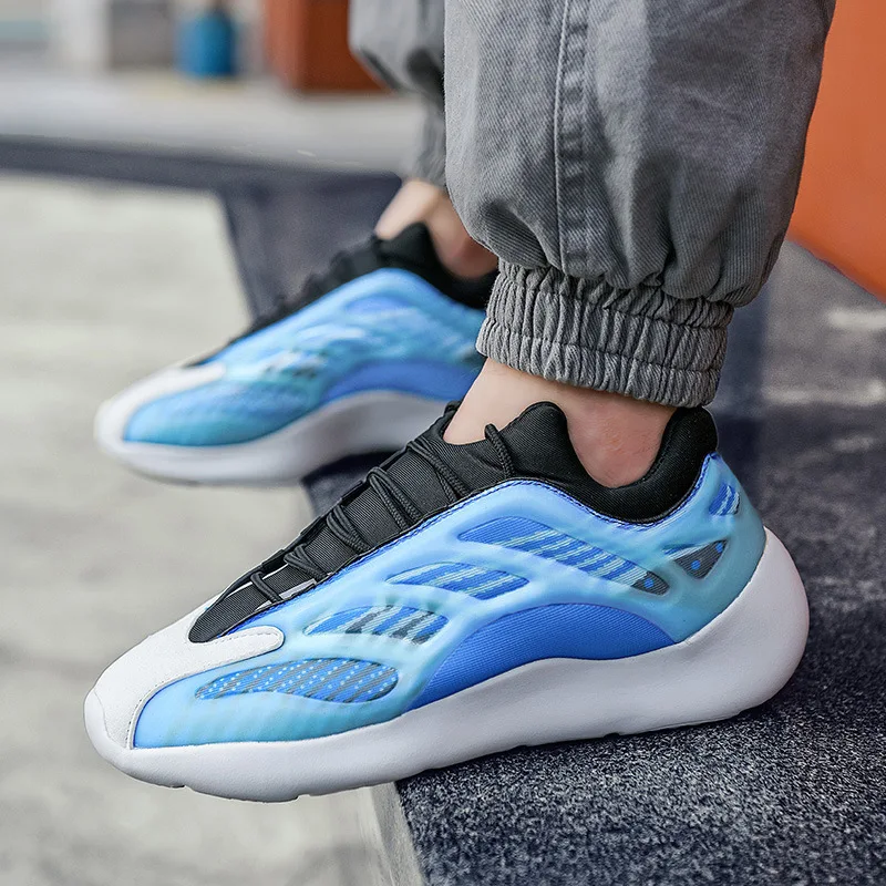 クーポン激安 新メンズ靴夏メンズフライング織スポーツカジュアルシューズ通気性大サイズ歳の靴メッシュランニングシューズ潮 大阪販売中 Www Rockinghorse13 Co Jp