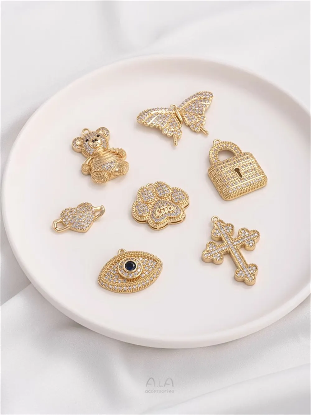 14K Gold-plated Zircon Butterfly Eye Cross Bear Lock Pendant Diy Handmade Necklace Sweater Chain Charms Pendant K573