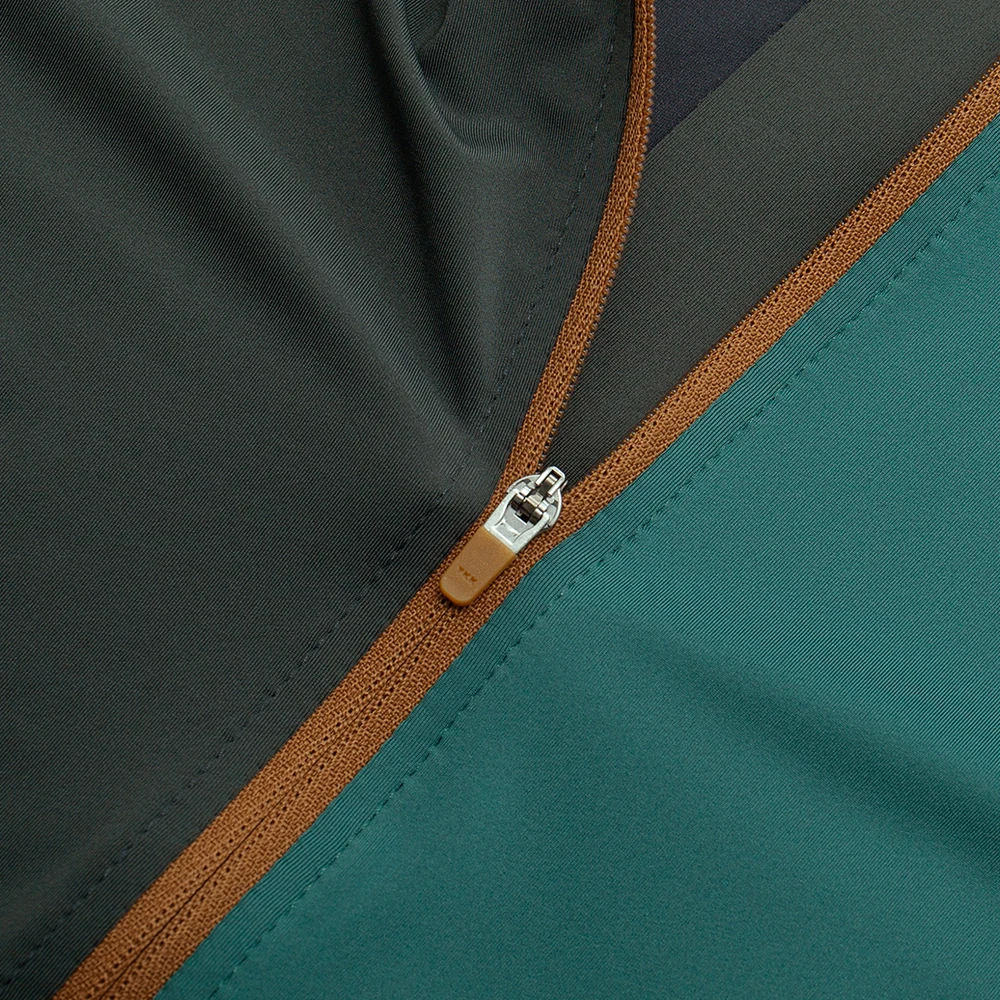 Slide image bf654f10a0d4415d80c18db44cfce21e