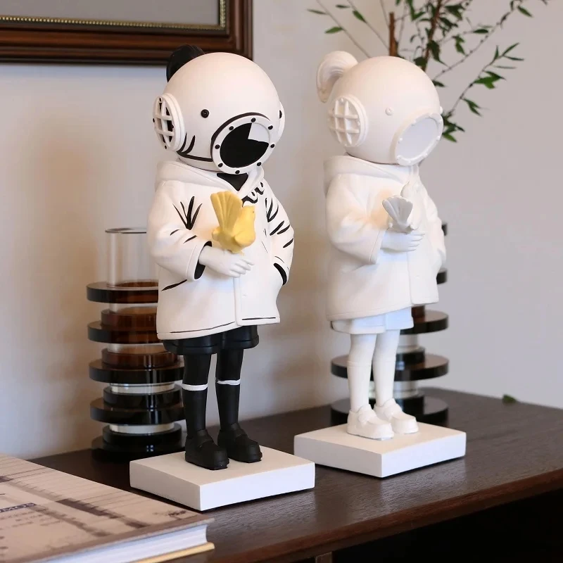 【未開封】 BANKSY DEEP SEA DIVER WHITE Ver. Statues Decoration Banksy | Resin Banksy Sculpture | Home