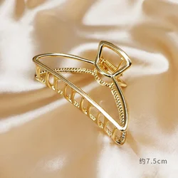 Elegant Gold Butterfly Geometric Hair Claw Clip (Round 7.5cm)
