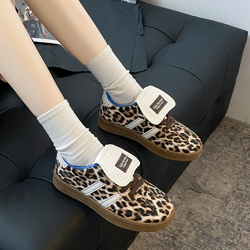 Original Leopard Sneakers Woman Comfort Flat Skateboard Shoes For Women Low Cut Trend Woman's Designer Sneakers Chaussures Femme 4
