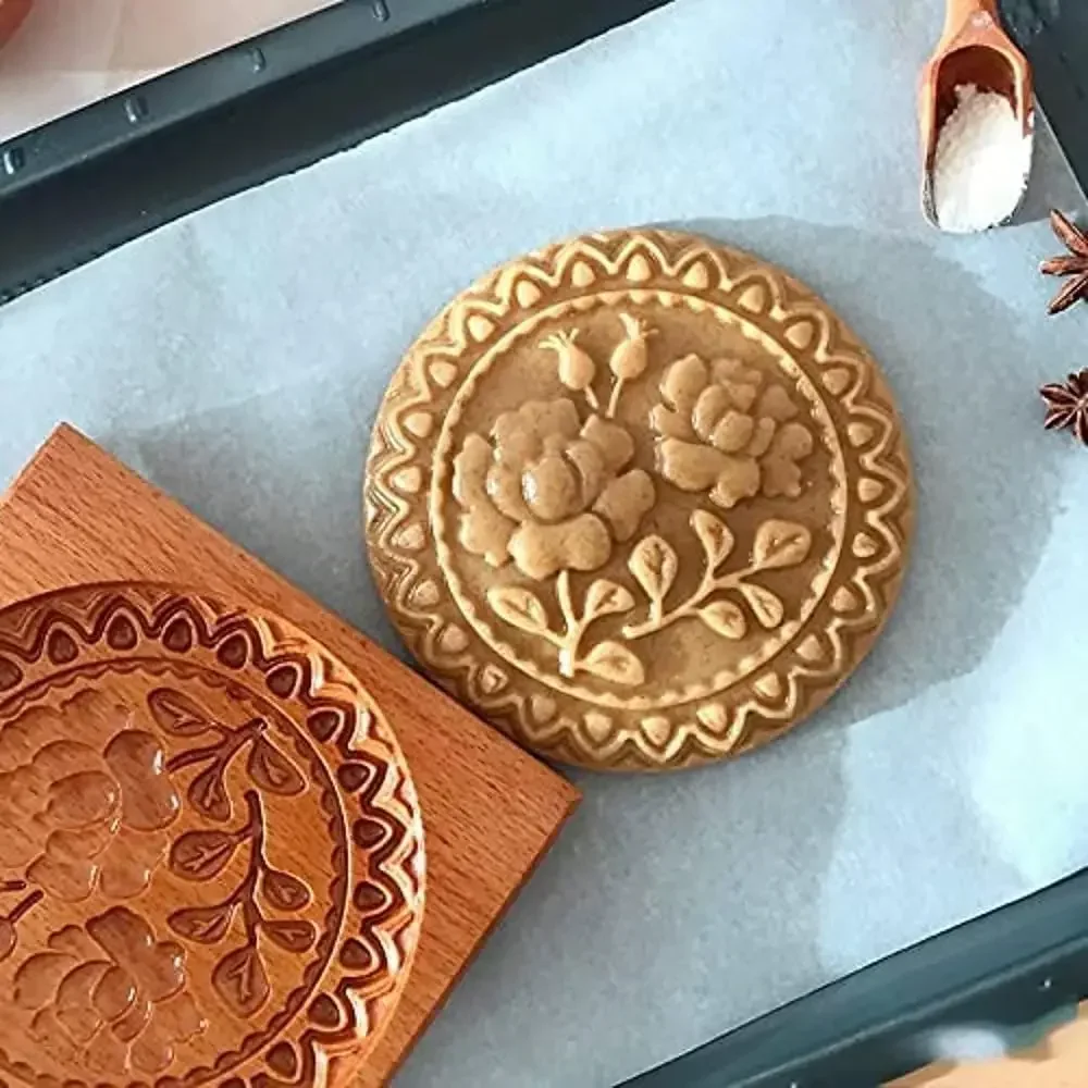 Cookie Cutter Baking Mold Cookie Mould Baking Decorating Tools Pastry Cutter DIY Wooden Shortbread Mold Raspberry Heart Carved Gingerbread Cookie Mold Kitchen Cutter Molds Valentine's Day Easter Party
