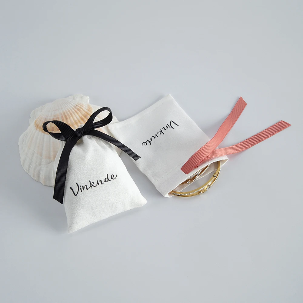 White Flannel Velvet Jewelry Pouches With Black Ribbon 50-Pack Custom Logo Drawstring Rings Earrings Eyelashes Organizer Bag