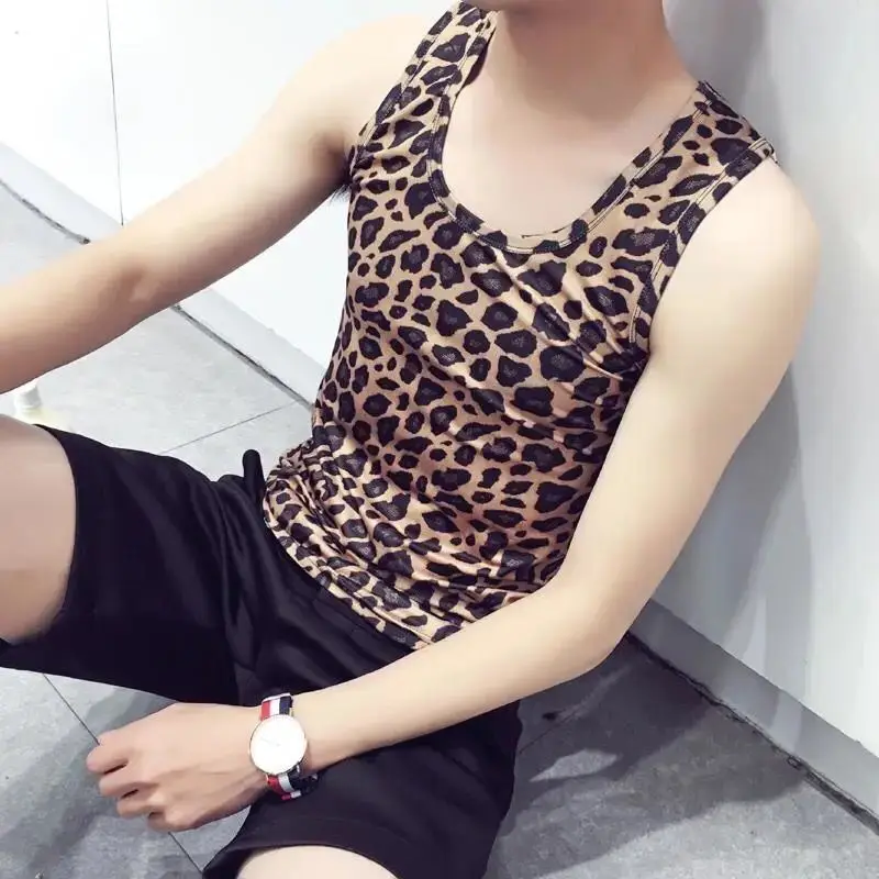

Korean Style Leopard Men's Clothing Summer New Round Neck Sleeveless Personality Tank Tops Men's Fashion Tight Elastic Vest