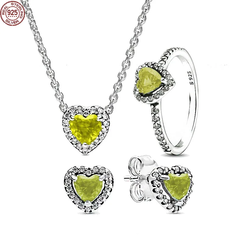 

Комплект из колье и сердца, из серебра 925 пробы