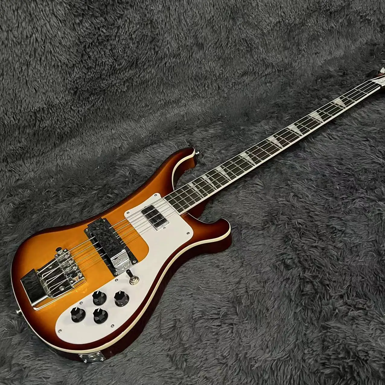 Rickenbacker 4003 美品 Sa9a8921f2d98472c89e2ea741c4fe