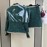 Costume élégant Vintage en Tweed parfumé pour femmes, manteau, haut et jupe, ensemble deux pièces, tenue verte, vêtements de fête en Jacquard d'hiver 2