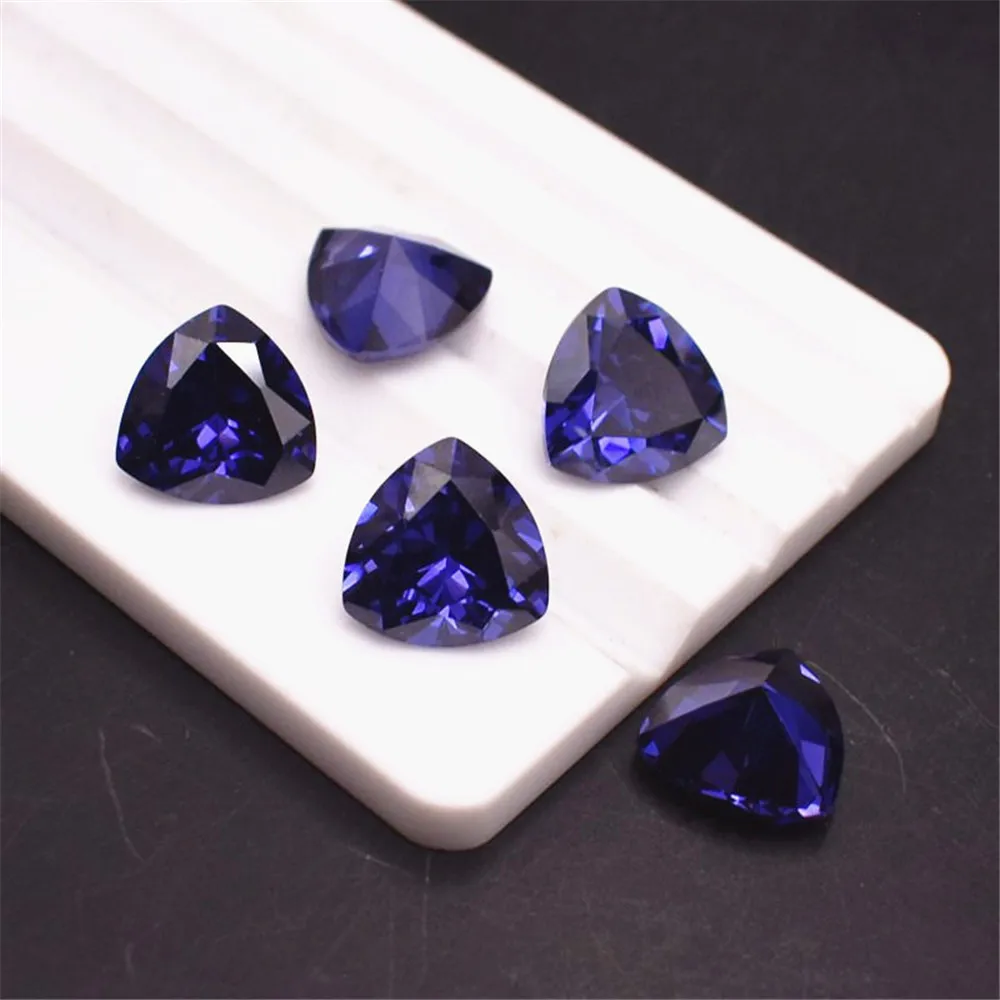 Tanzanite Di Alta Qualità Pietra Preziosa Sfaccettata Triangolare Taglio Trililliant Gemma Di Tanzanite Blu Tz049