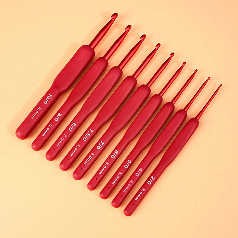 1PC Red Crochet Hook Silicone Handle Aluminum Hand Knitting Needles Crocheting Weave Crafts Hooks 2/2.5/3/3.5/4/4.5/5/5.5/6mm