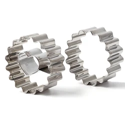 Heart-Shaped Jam Sandwich Valentine's Day Cookie Cutter - Stainless Steel Baking & Embossing Tool (1 and 2)