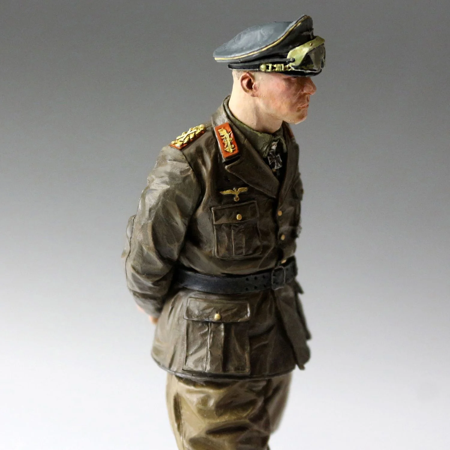 1/16 Scale Die-cast Resin Figure Model Assembling Kit Resin Mannequin Toy German Soldier Unpainted 4
