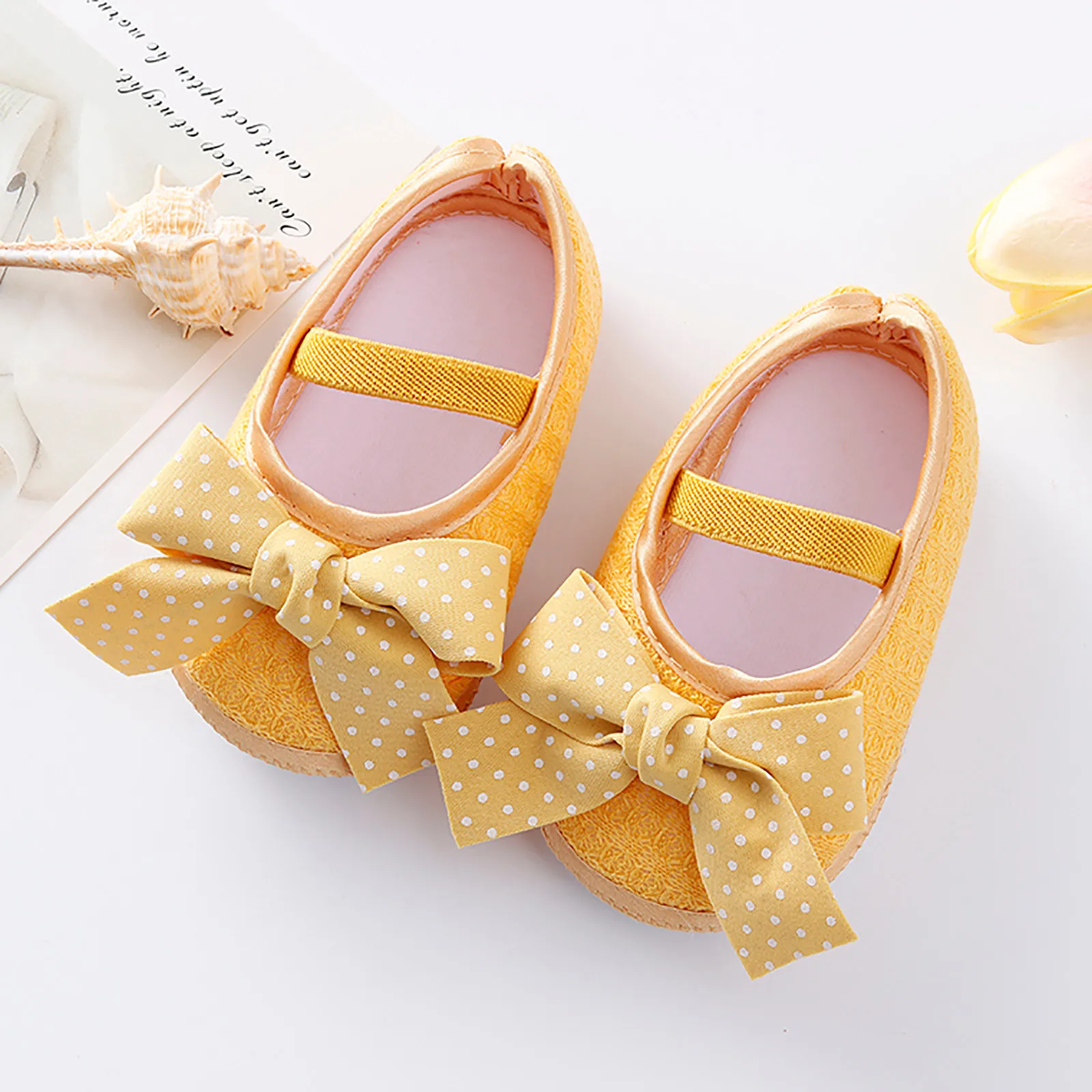 

Baby Girls Flats Shoes Infant Non-Slip Soft Sole Cute Bowknot Shoes Newborn Baby Princess Wedding Shoes Toddler First Walkers