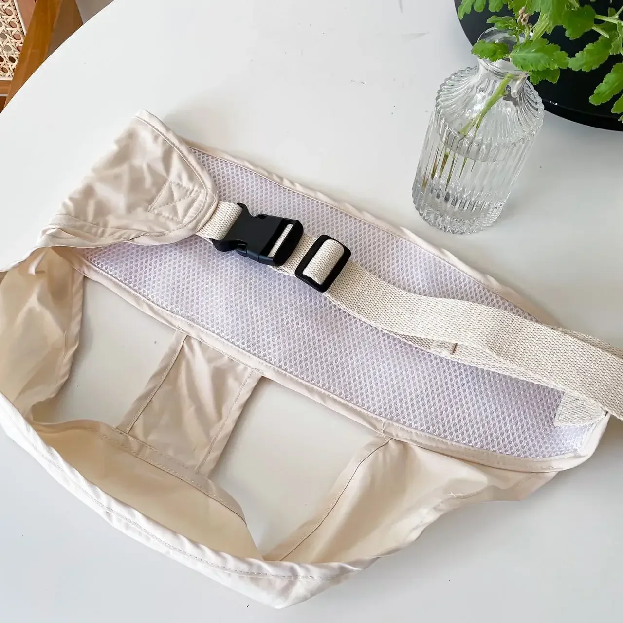Baby Portable Dining Chair Seat Belt Korea Bear Lunch Chair Anti-drop Protect Wrap Feeding Harness Baby Seats Accessories