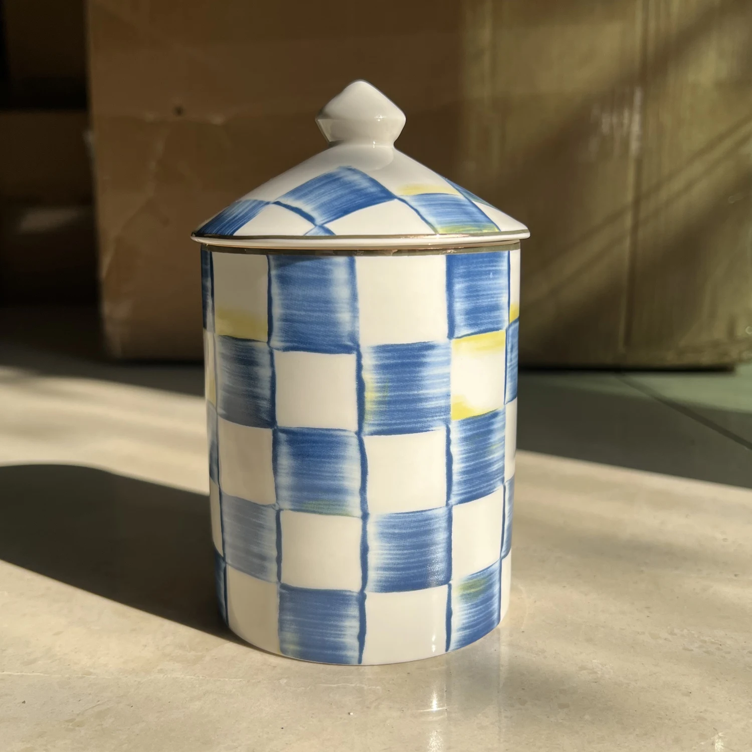Blue White Grid Ceramic Candle Jar Jewelry Cotton Swab Scented Candle Box with Lid Home Decoration Candy Jar Home Ornament Gift