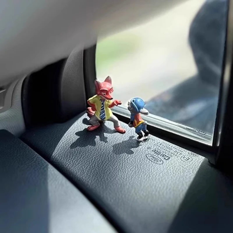 Sa9bcf4734a4d43debc1d75366c96e703i - Zootopia Merch