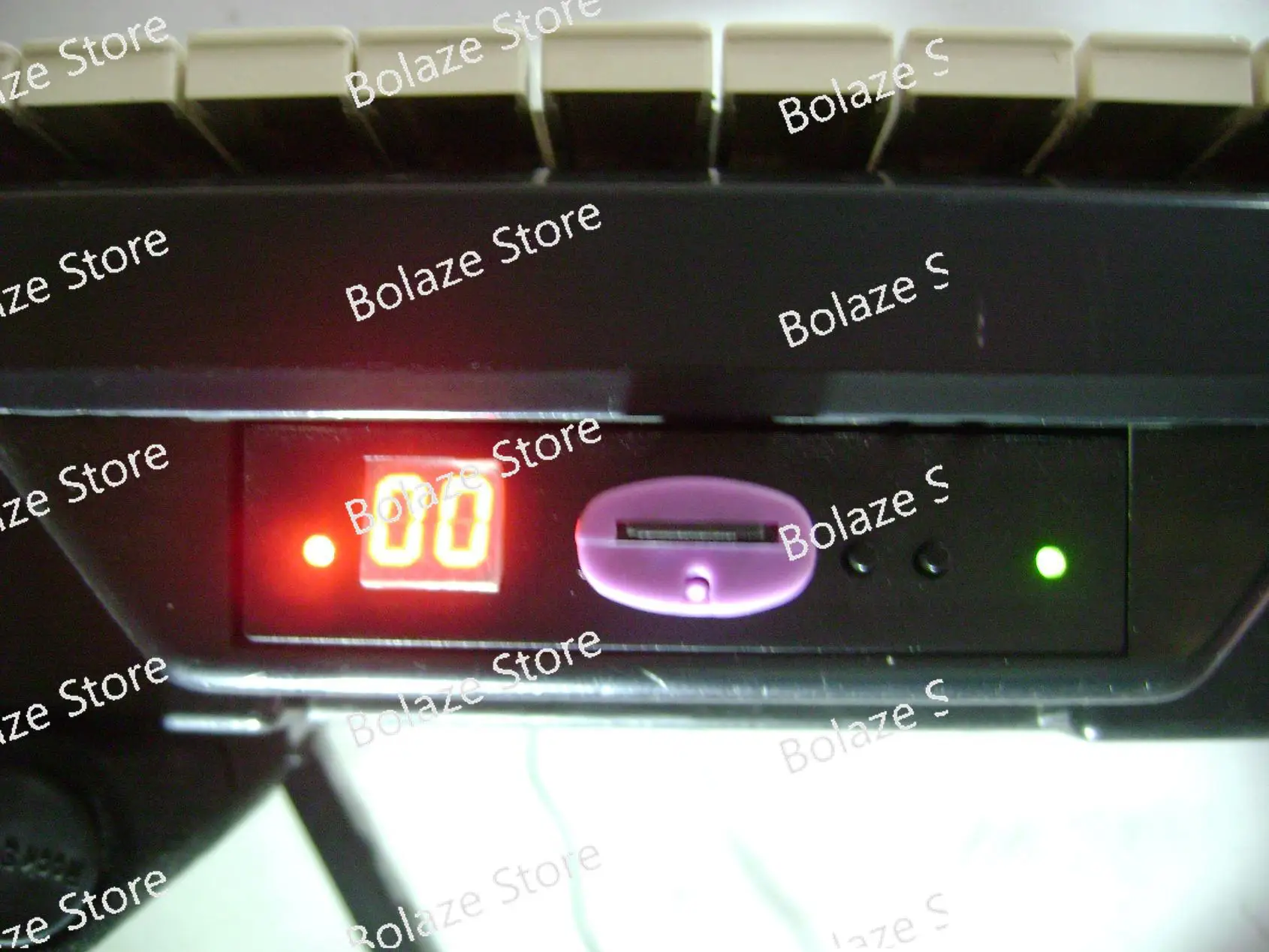 

Suitable for Yamaha PSR - 550 / PSR640/740/1000 / EL900 / PA50 Soft Get Rid of The USB Flash Drive