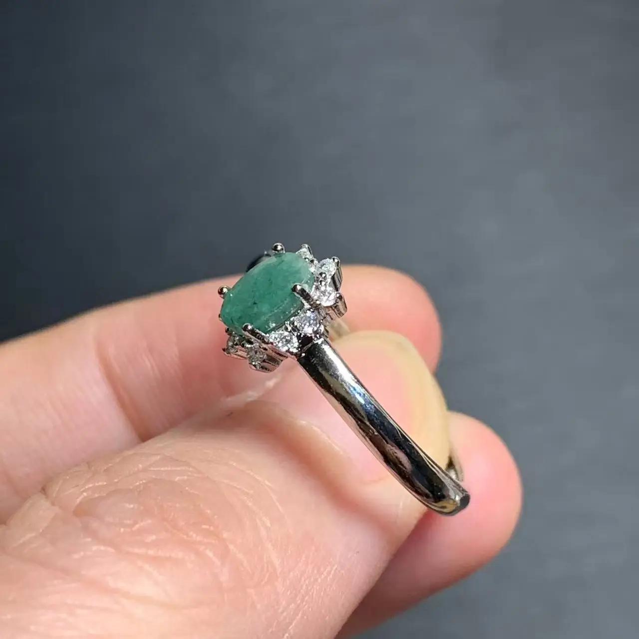 LEAF Natural Emerald Ring Adjustable Female Classic Ring Jewelry for Women Gift Wholesale High Quality Vintage Fine