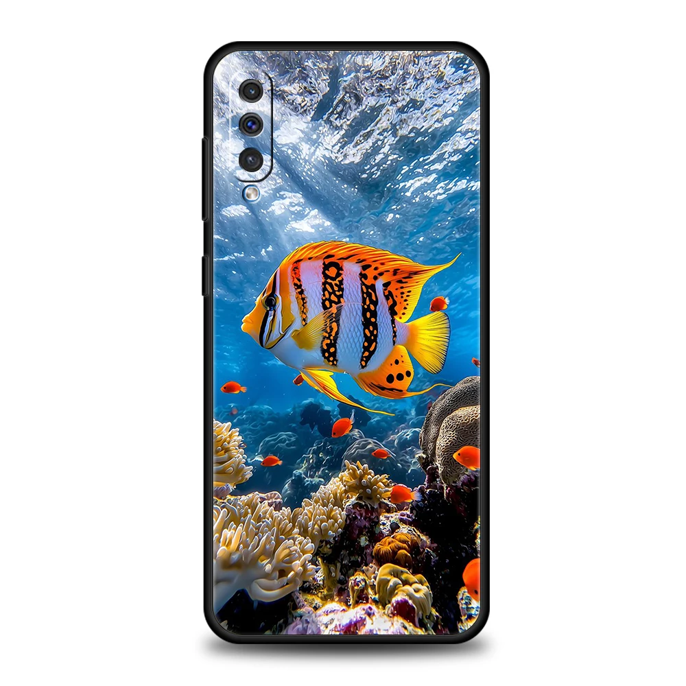 Adorable Cartoon Fish Phone Case - Cute and Stylish Protective Cover