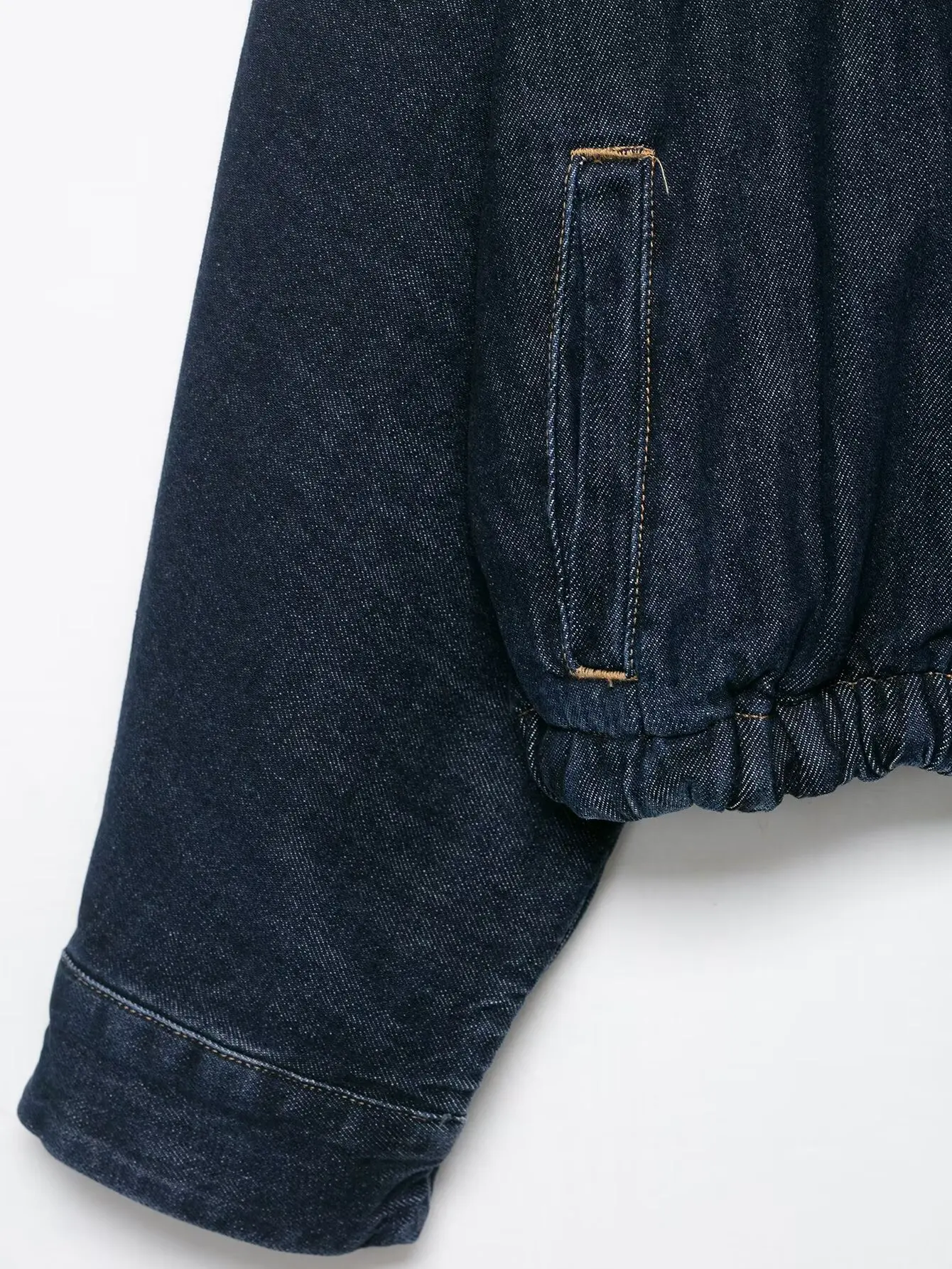 Women Turtleneck Denim Zipper Jacket Female Long Sleeves Solid Commuting Pleated Frenum Hem Coat Autumn Outerwear Top Streetwear