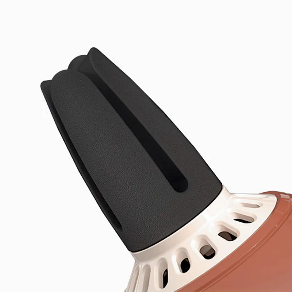 Car Fragrance Diffuser with 2 Fragrances Pilot Car Air Freshener Perfume Air Conditioner Outlet Aromatherapy Auto Accessories