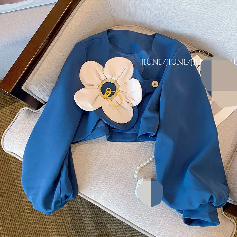 Design sense three-dimensional flower small fragrance short jacket for women's spring new sweet and fashionable top