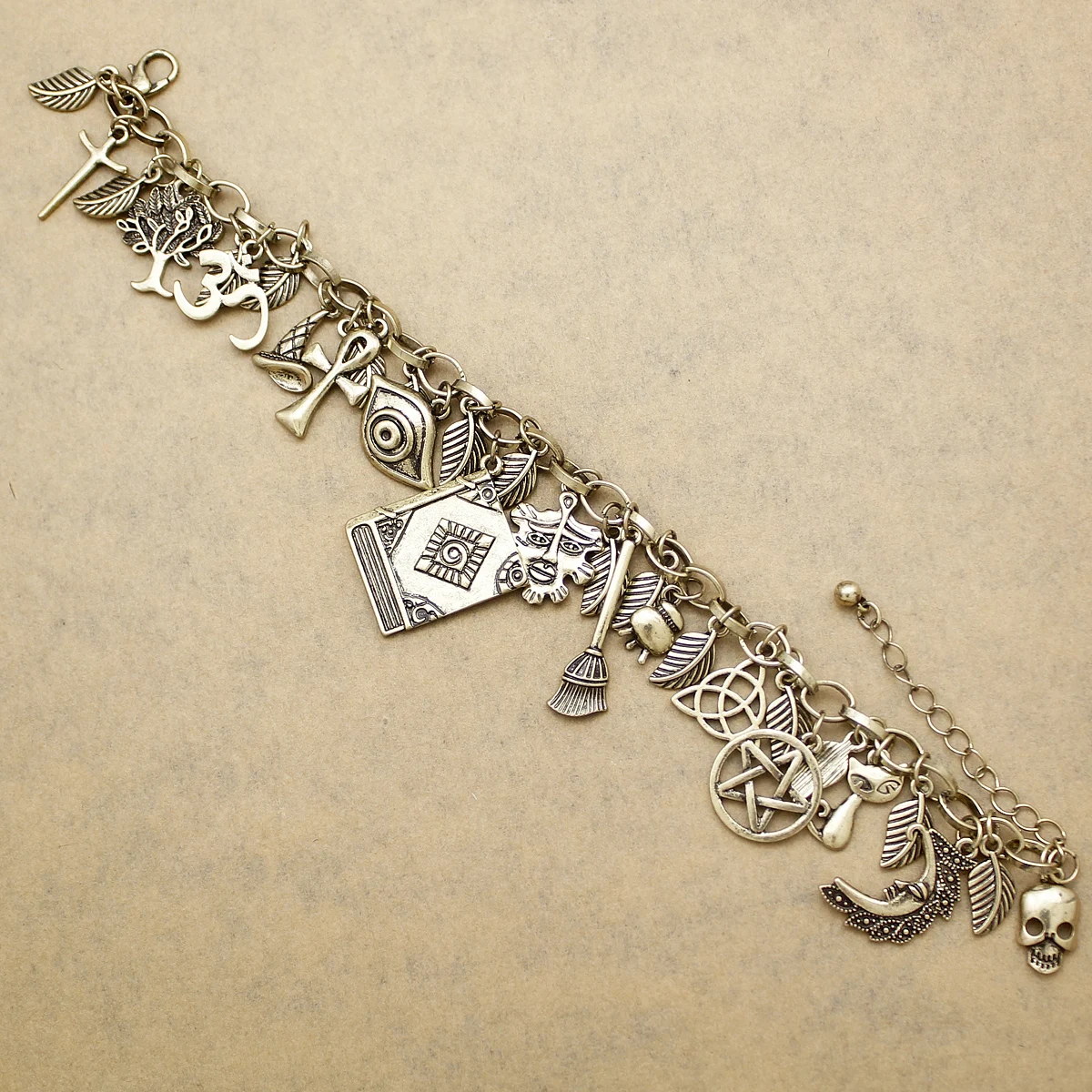 Vintage Bracelet Catholic Religious Medals Saints Cross Pendant Link Chain Women Man Charms Bangle Jewelry Gifts
