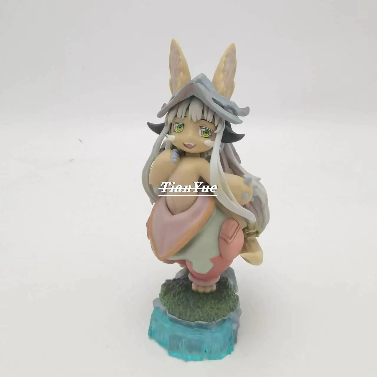 Anime Made in Abyss Nanachi Figure Cute Girls Toys for Children's